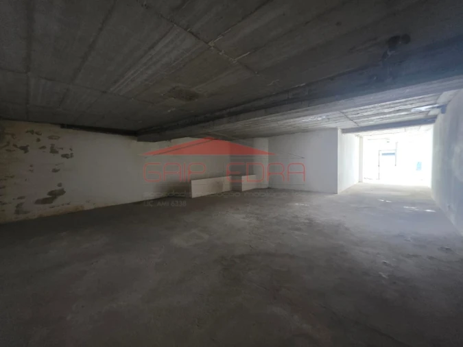 Loja para Venda em Alto do Seixalinho, Santo André e Verderena Foto 3