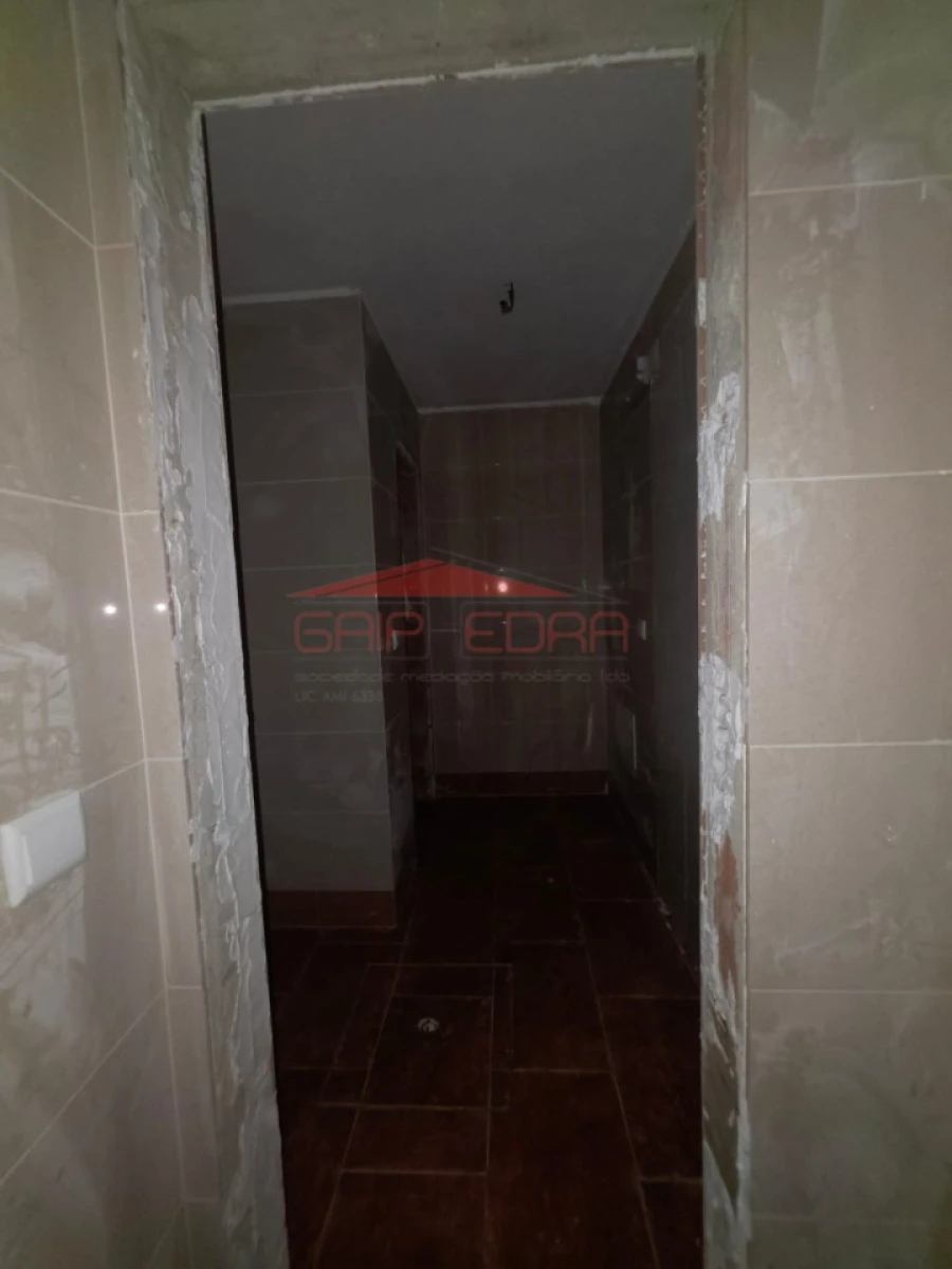 Loja para Venda em Alto do Seixalinho, Santo André e Verderena Foto 10