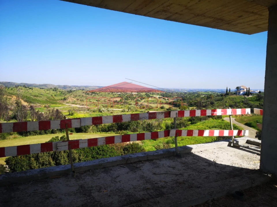Moradia T5 para Venda em Vila Nova de Cacela Foto 5