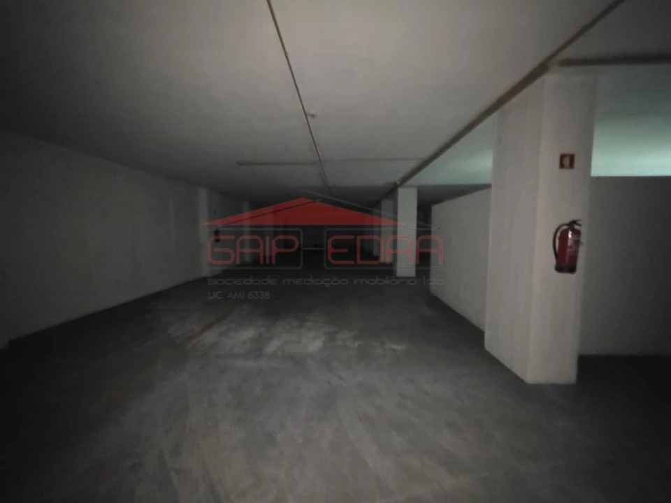 Armazém para Venda em Buarcos Foto 17