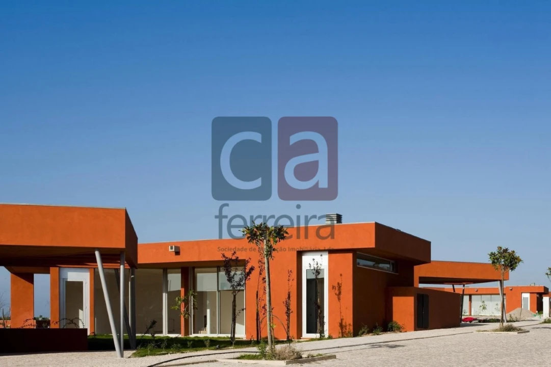 Moradia T3 para Venda em Vau Foto 3