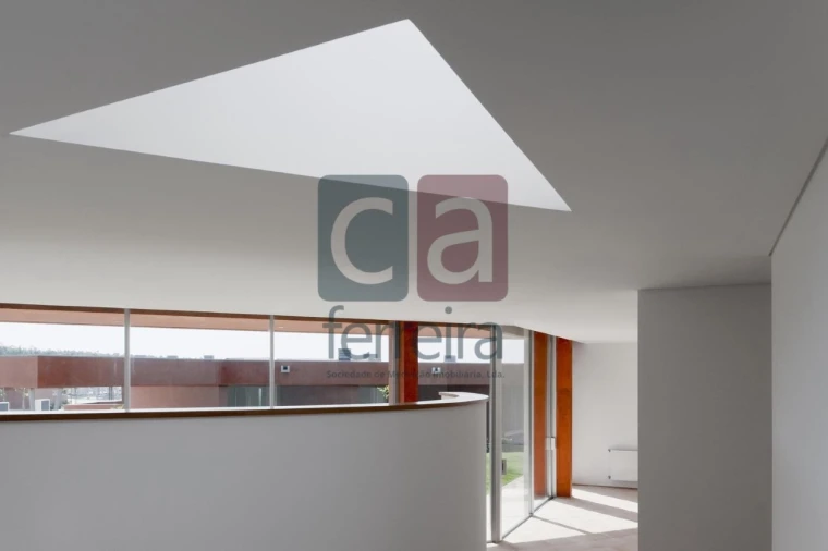 Moradia T3 para Venda em Vau Foto 9