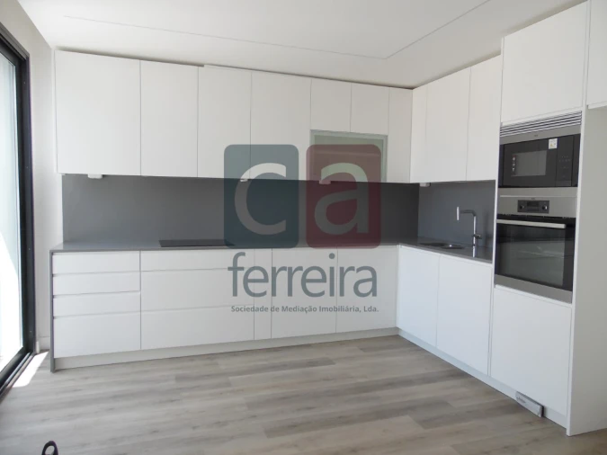 Moradia T4 para Venda em Carcavelos e Parede Foto 4