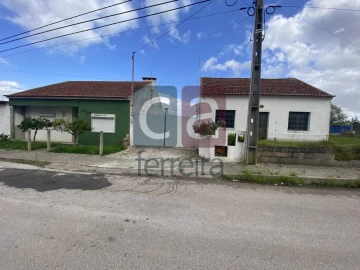 Moradia para Venda em Marvila, Ribeira Santarém, São Salvador, São Nicolau