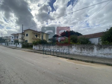 Moradia para Venda em Marvila, Ribeira Santarém, São Salvador, São Nicolau