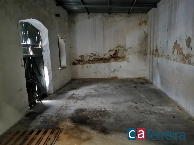 Armazém para Venda em Almeirim Foto 7