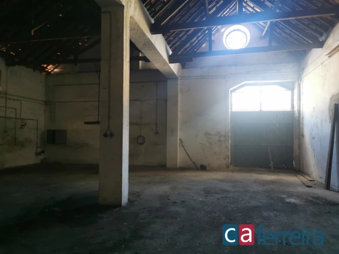 Armazém para Venda em Almeirim Foto 10