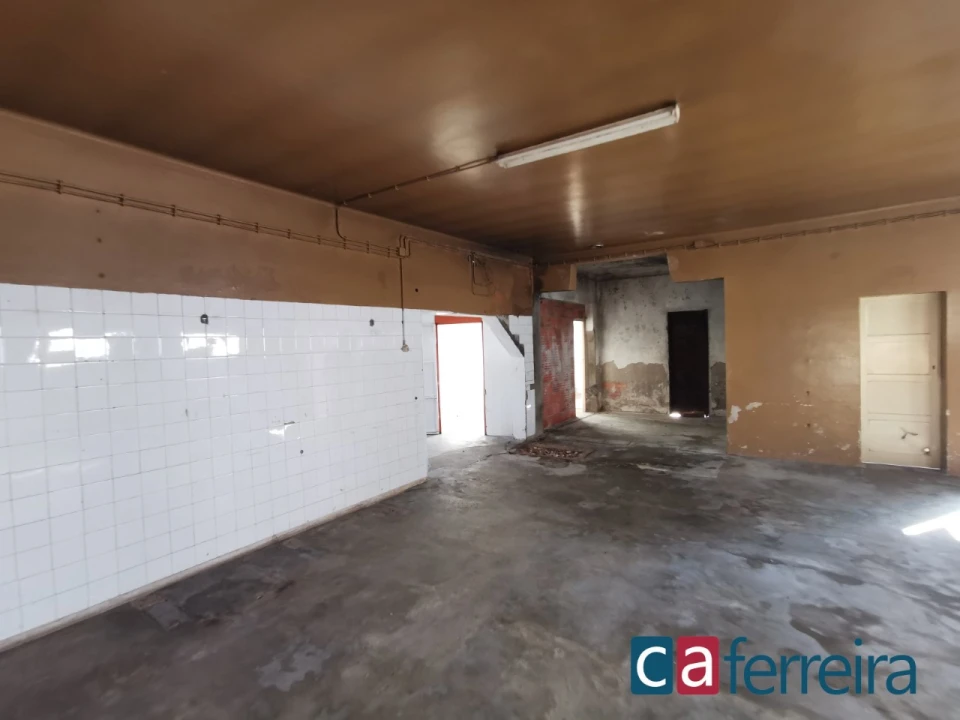 Moradia T3 para Venda em Foros de Arrão Foto 8