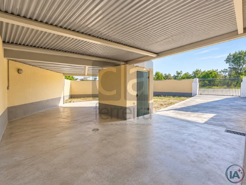 Moradia T3 para Venda em Foros de Arrão Foto 7