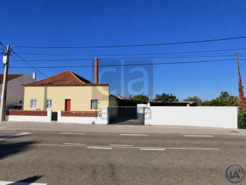 Moradia T3 para Venda em Foros de Arrão
