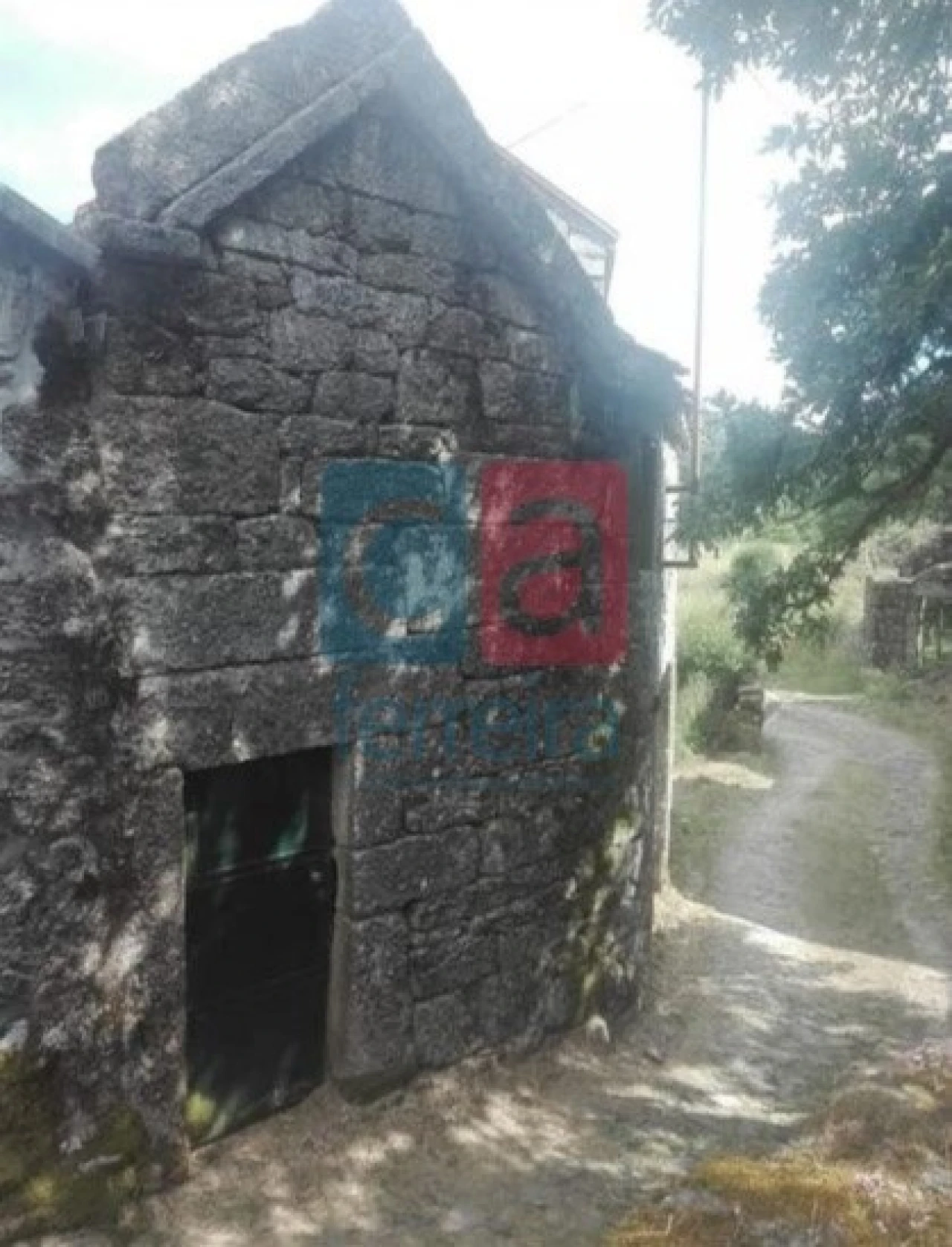 Moradia T1 para Venda em Castro Laboreiro e Lamas de Mouro Foto 6