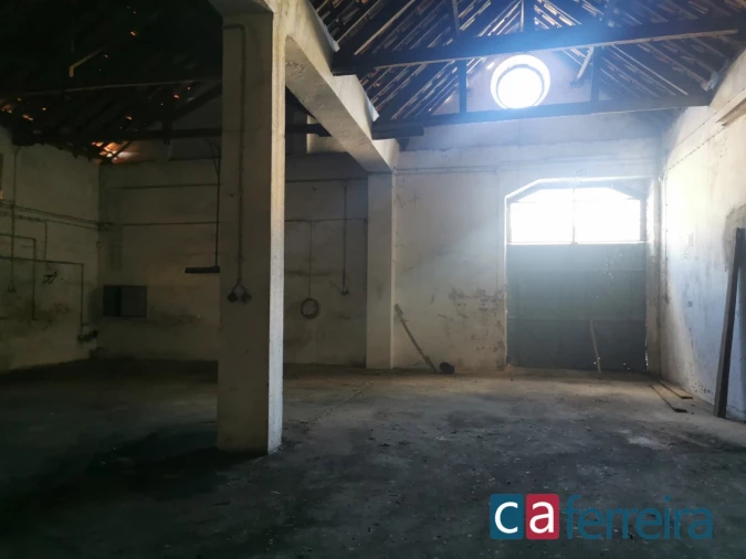 Armazém para Venda em Almeirim Foto 5