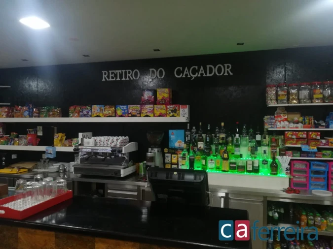 Prédio para Venda em Alcanhões Foto 12