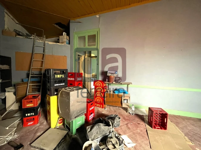 Prédio para Venda em Alcanhões Foto 22