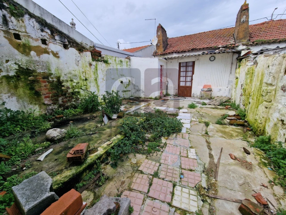 Moradia T3 para Venda em Parreira e Chouto Foto 11