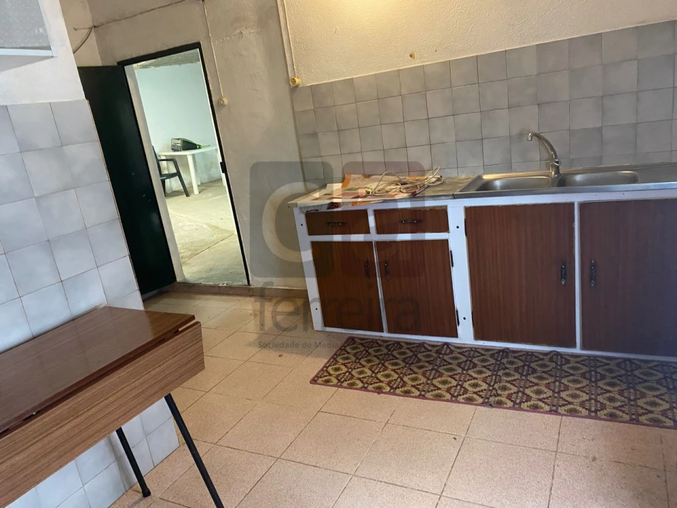 Moradia T2 para Venda em Parreira e Chouto Foto 2