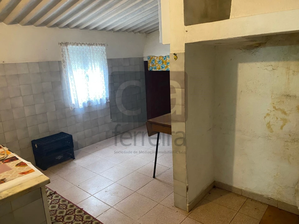 Moradia T2 para Venda em Parreira e Chouto Foto 6