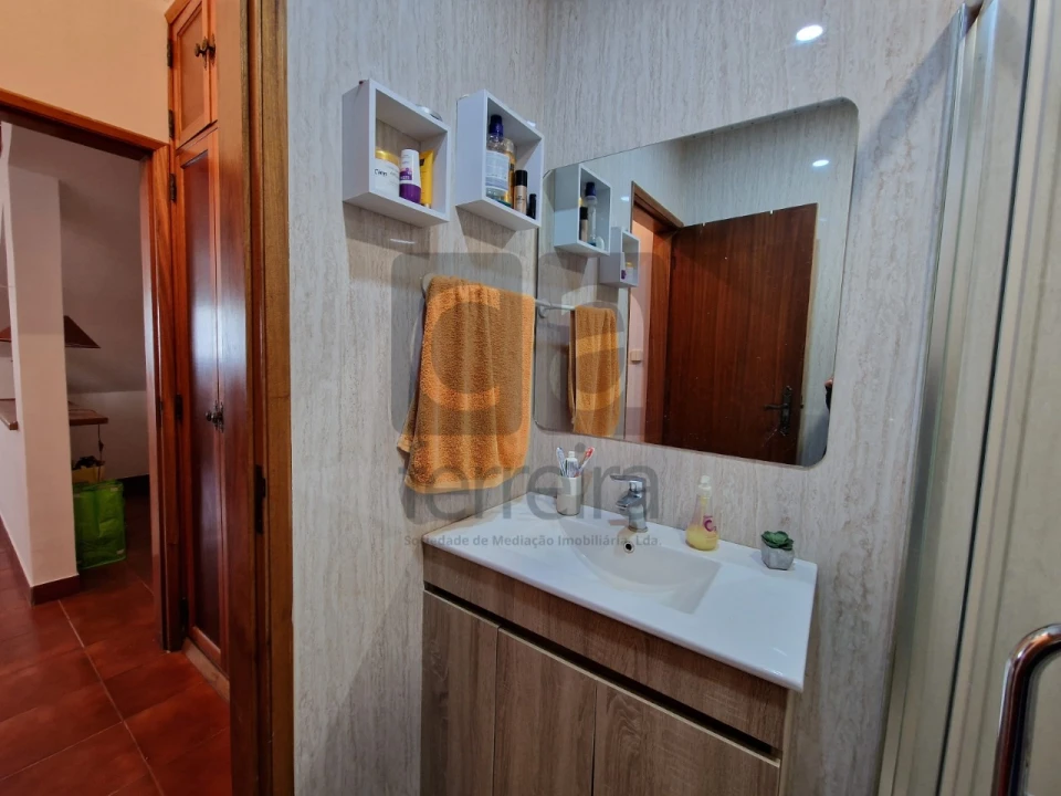 Moradia T2 para Venda em Almeirim Foto 30