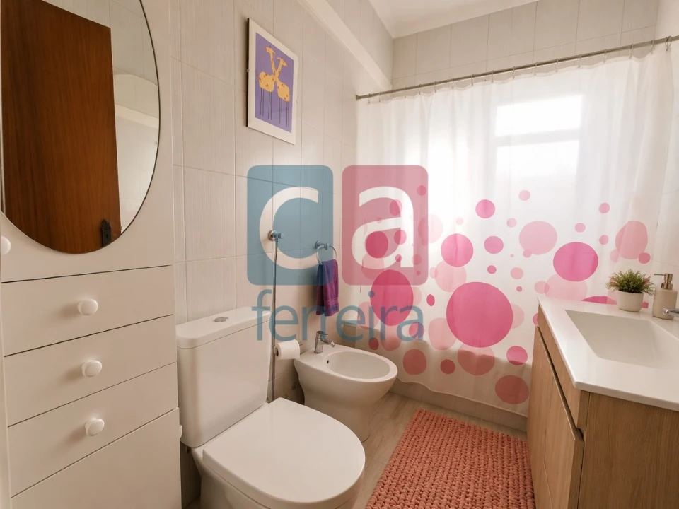 Moradia T2 para Venda em Almeirim Foto 28