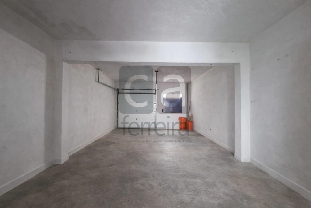 Moradia T2 para Venda em Almeirim Foto 33