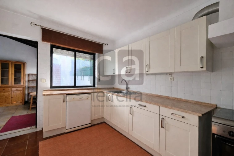 Moradia T2 para Venda em Almeirim Foto 6