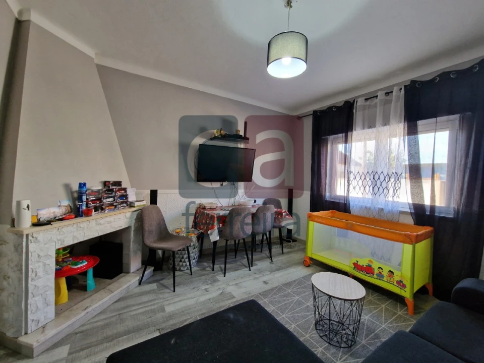 Moradia T4 para Venda em Romeira e Várzea Foto 8