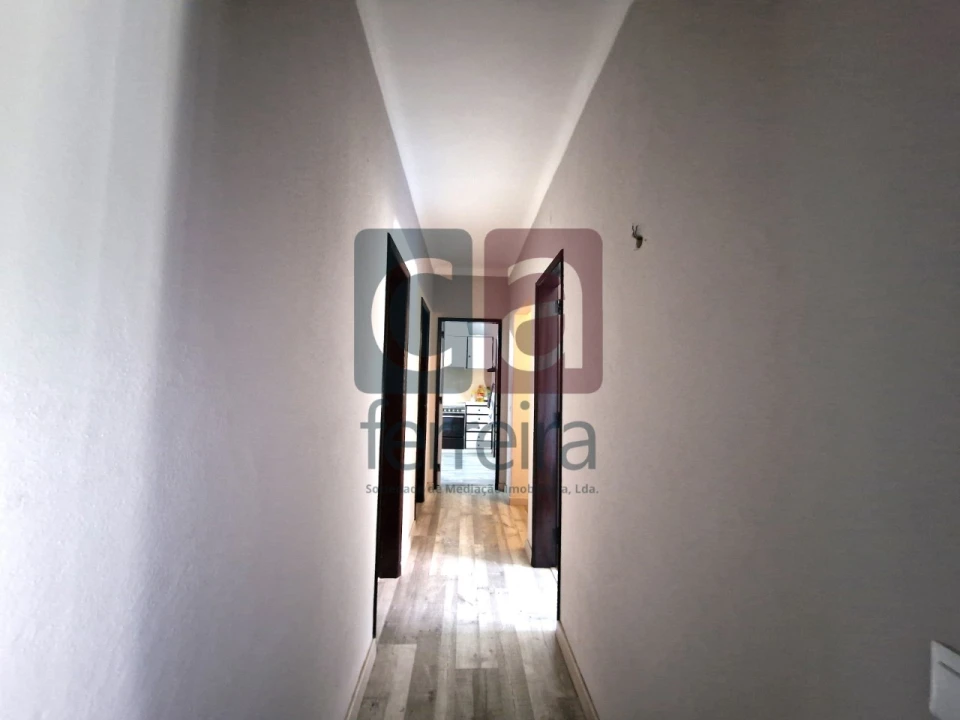 Moradia T4 para Venda em Romeira e Várzea Foto 11