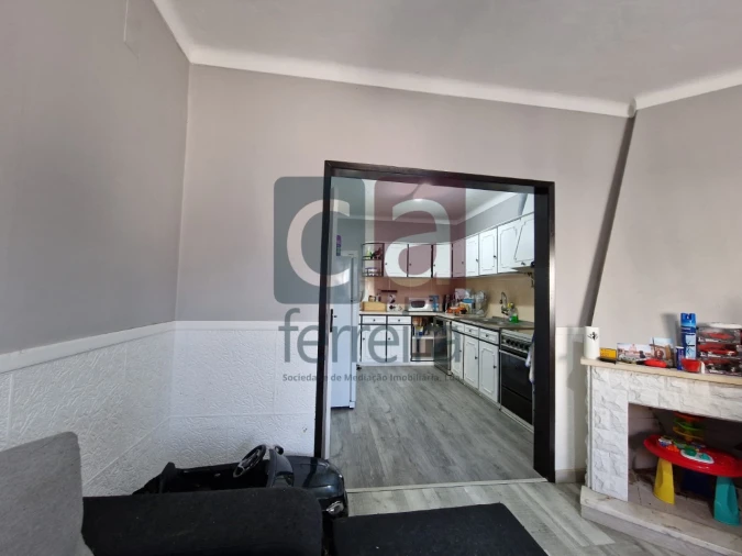 Moradia T4 para Venda em Romeira e Várzea Foto 6