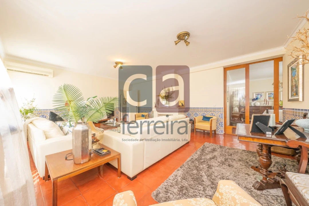 Moradia T6 para Venda em Palmela Foto 3