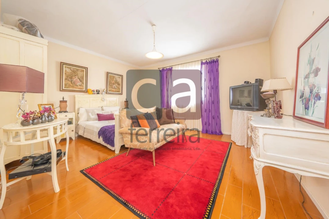 Moradia T6 para Venda em Palmela Foto 18