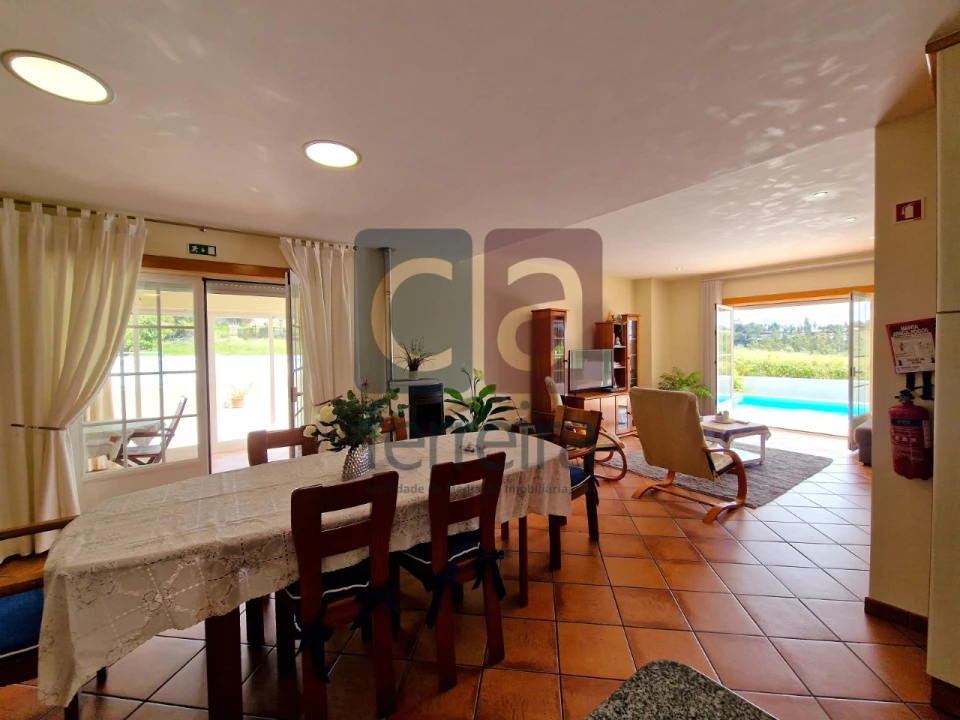 Moradia T6 para Venda em Santa Catarina Foto 18