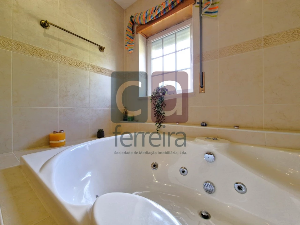 Moradia T6 para Venda em Santa Catarina Foto 31