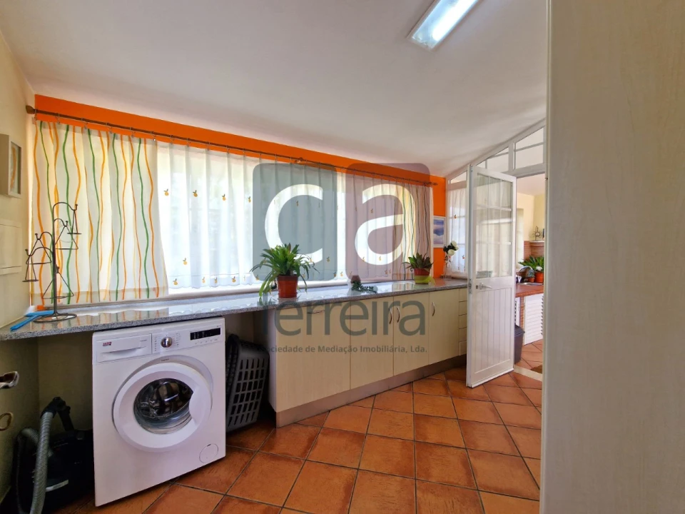 Moradia T6 para Venda em Santa Catarina Foto 34