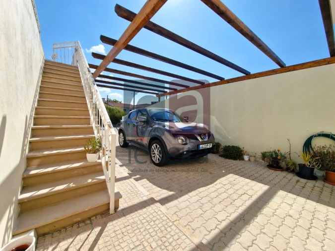 Moradia T6 para Venda em Santa Catarina Foto 41