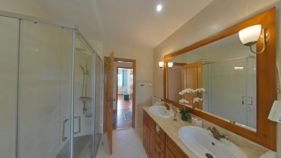 Moradia T6 para Venda em Santa Catarina Foto 108