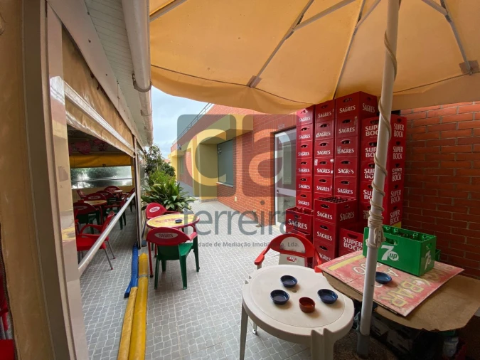 Negócio para Venda em Alpiarça Foto 16