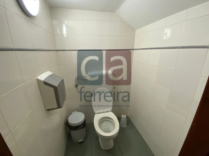 Negócio para Venda em Alpiarça Foto 28