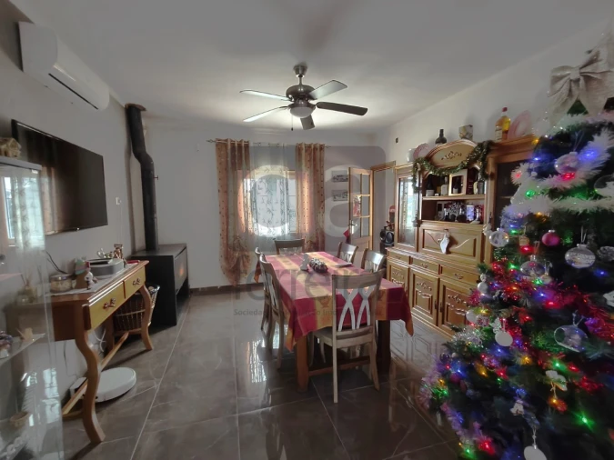 Moradia T5 para Venda em Assentiz Foto 14