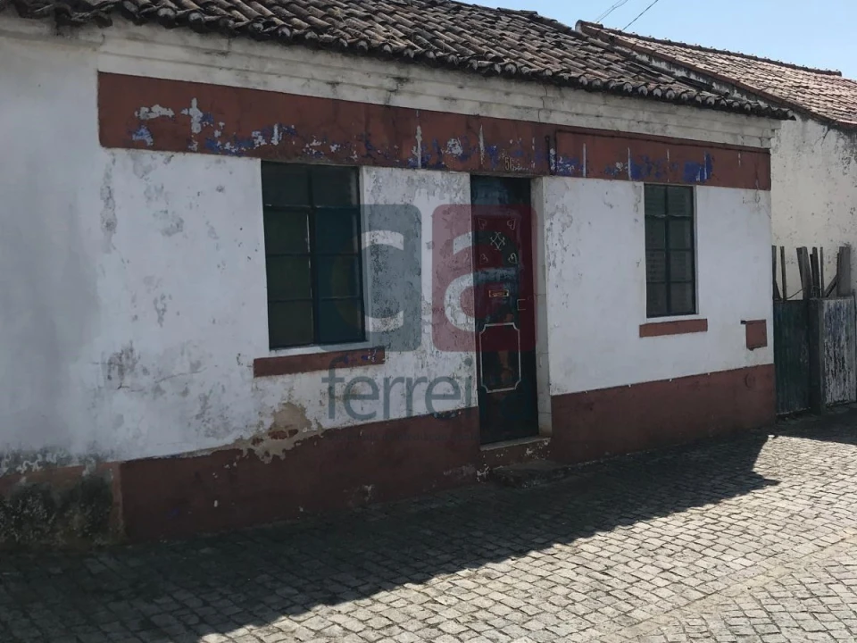 Moradia T1 para Venda em Pego Foto 2