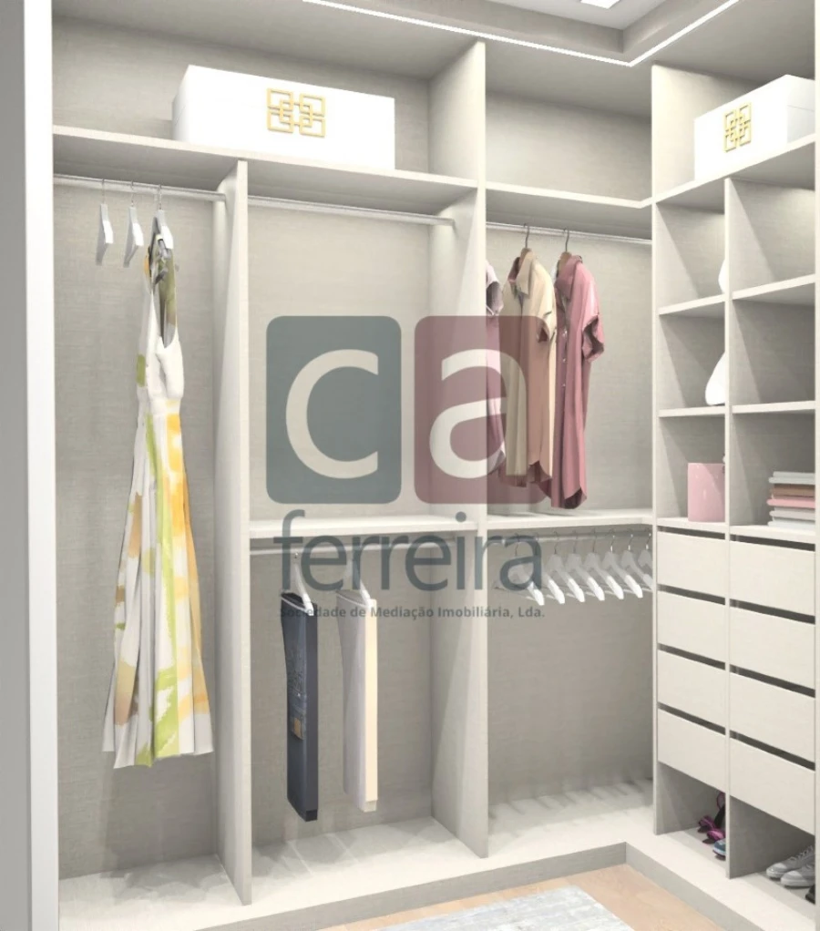 Apartamento T4 para Venda em Almeirim Foto 13