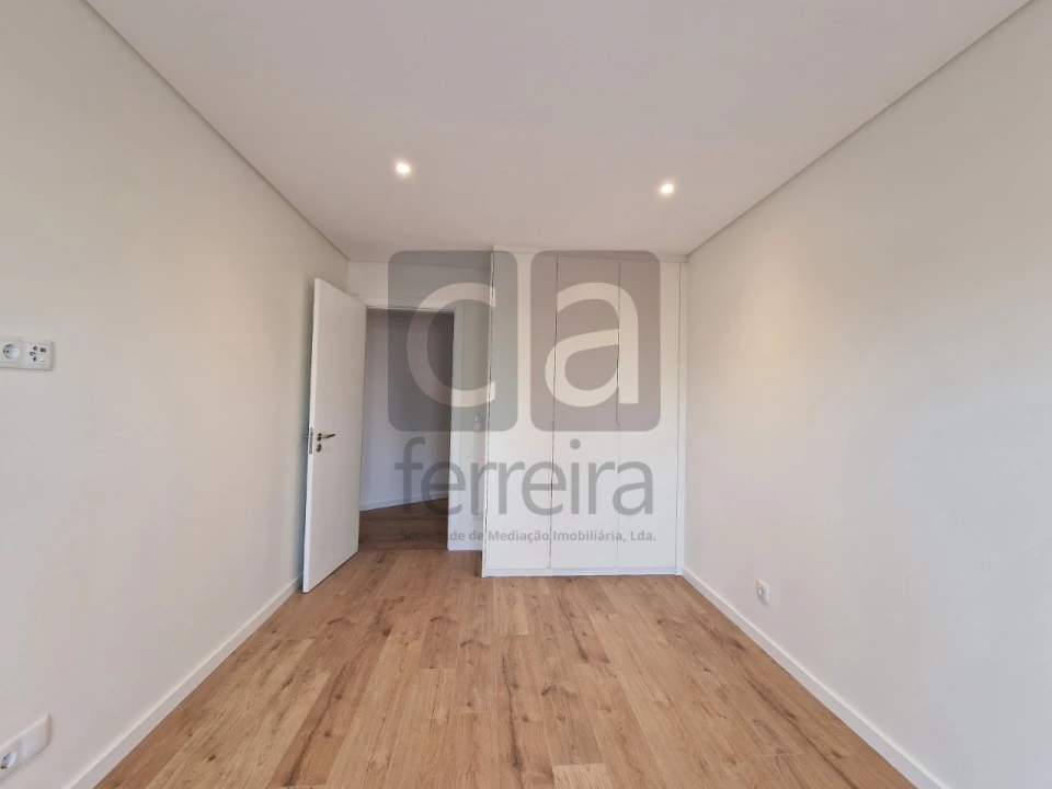 Apartamento T3 para Venda em Almeirim Foto 19