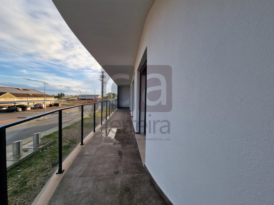 Apartamento T3 para Venda em Almeirim Foto 23