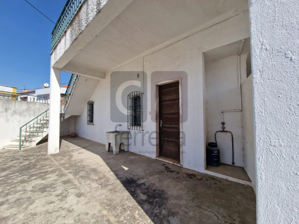 Moradia T3 para Venda em Almeirim Foto 12