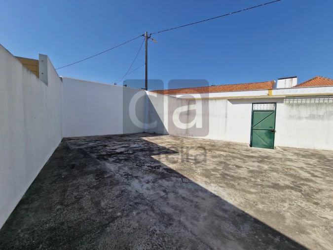 Moradia T3 para Venda em Almeirim Foto 34