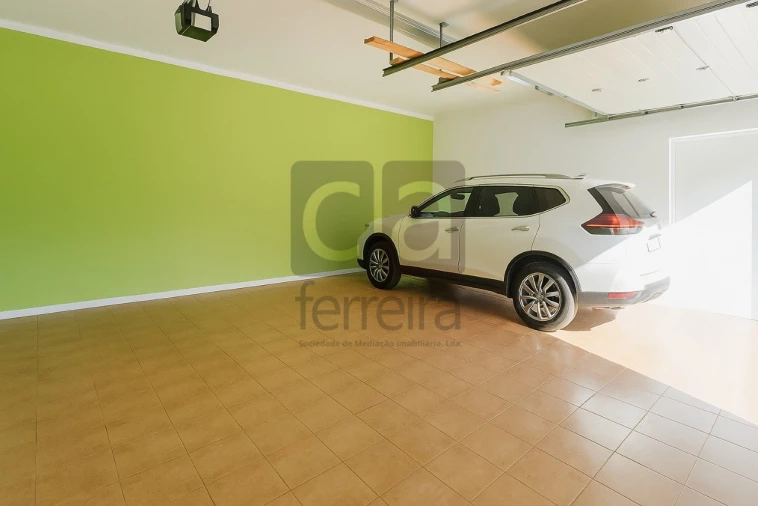 Moradia T4 para Venda em Fazendas de Almeirim Foto 9