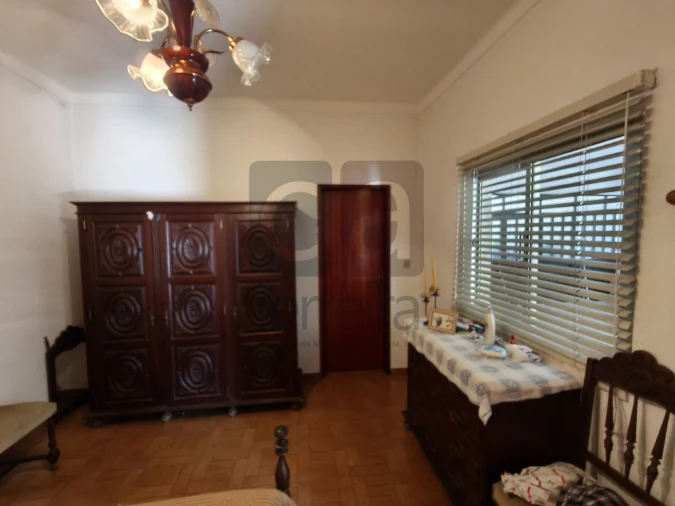 Moradia T5 para Venda em Azinhaga Foto 5