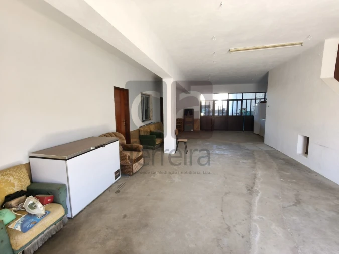 Moradia T5 para Venda em Azinhaga Foto 10