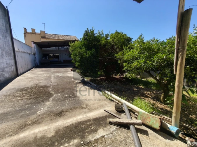 Moradia T5 para Venda em Azinhaga Foto 27