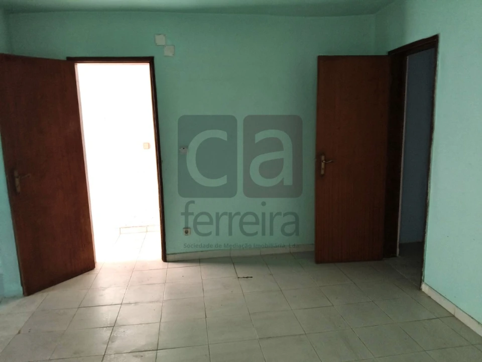 Moradia T3 para Venda em Achete, Azoia de Baixo e Póvoa de Santarém Foto 9