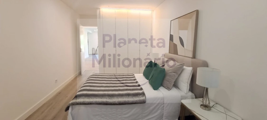 Apartamento T2 para Venda em São Domingos de Benfica Foto 2